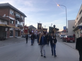 8EC7A9EF-72B2-43CE-9033-0867B7CE9DC7