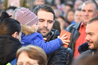 IMG-4cd64a77cfc65f55bf7d639b59af3103-V IMG-4cd64a77cfc65f55bf7d639b59af3103-V