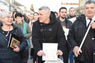 IMG-80e5b80acafddcb9349b88e3479bc2e7-V IMG-80e5b80acafddcb9349b88e3479bc2e7-V