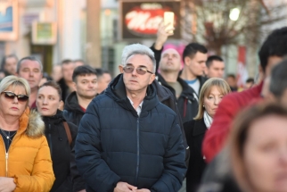 IMG-939ecd6a4a71fb4adea81cdac4b148d1-V IMG-939ecd6a4a71fb4adea81cdac4b148d1-V