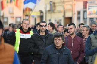 IMG-9494d42cc9396bcaadd63993cddd0f3a-V IMG-9494d42cc9396bcaadd63993cddd0f3a-V