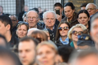 IMG-a6304d36d59f6143d6e243eff9cabff6-V IMG-a6304d36d59f6143d6e243eff9cabff6-V