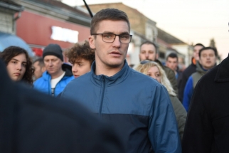 IMG-c666df5d4de1a4f9aaf92b81954385b2-V IMG-c666df5d4de1a4f9aaf92b81954385b2-V