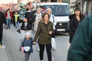 IMG-cba595a54e0642d3e4744c908203180c-V IMG-cba595a54e0642d3e4744c908203180c-V