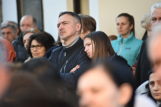 IMG-ec23039eb8b33035295542a762c85f55-V IMG-ec23039eb8b33035295542a762c85f55-V