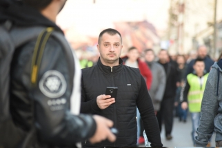 IMG-fb5237e4d88e9db1eda5a04af0bfd9c3-V IMG-fb5237e4d88e9db1eda5a04af0bfd9c3-V