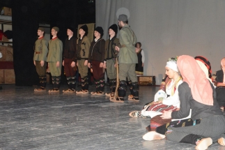 IMG-e7771fbbdf91c9316ffe6eec3116a472-V IMG-e7771fbbdf91c9316ffe6eec3116a472-V