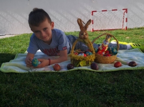 IMG-f113231756e0e5505e7eb28a4ac8092a-V