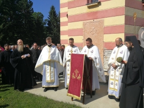 img-50000a29521522d3a57450e7c9212c11-v_49922798857_o